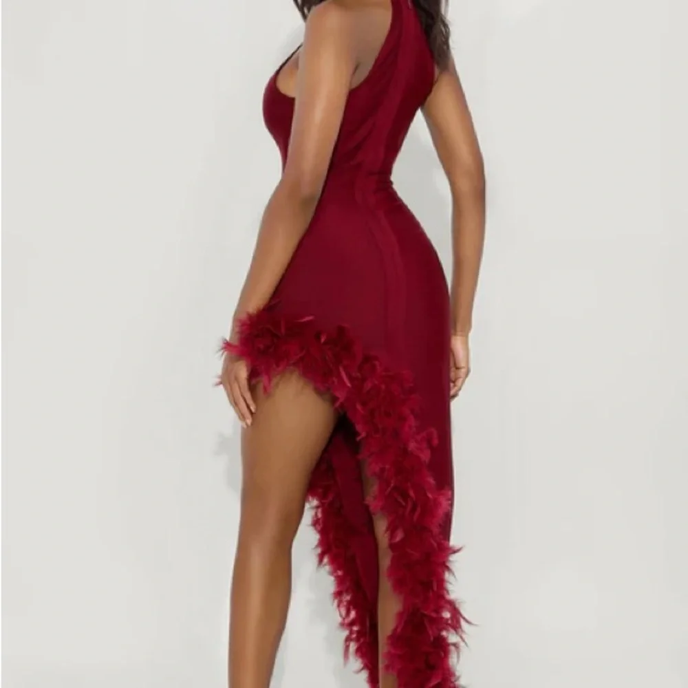 XS Burgundy Maxi Dress - Picture 4 of 5